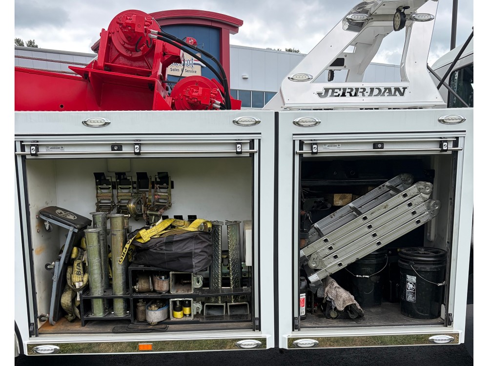 2020 Kenworth T880 50 Ton Wrecker (Key# 5297) 7